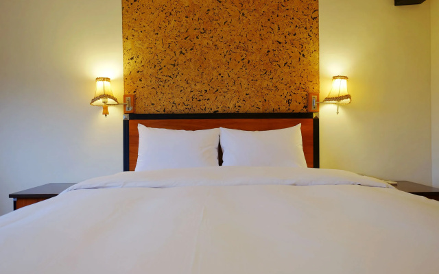 Yawan Spa Hotel