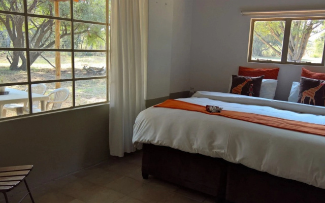 Ama Amanzi Bush Lodge