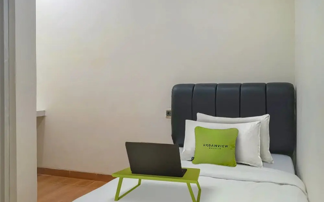 Urbanview Hotel Aloevera Pontianak