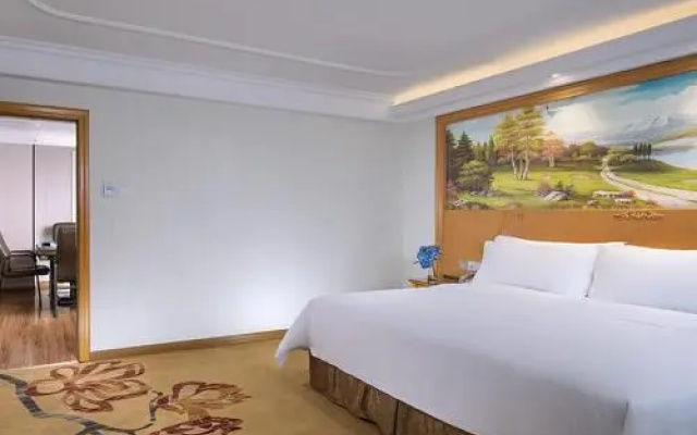 Vienna International Hotel Zhuhai Golden Phoenix