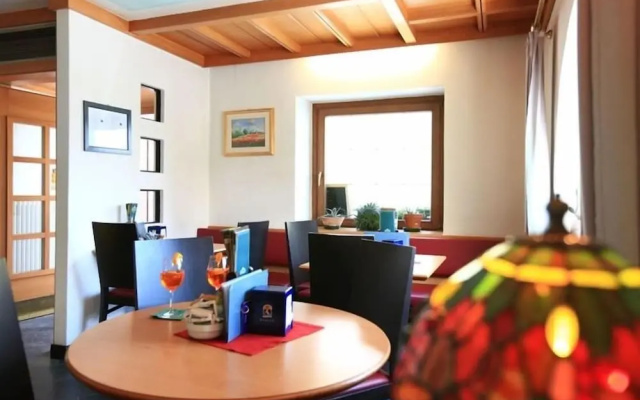 Hotel Col Di Lana