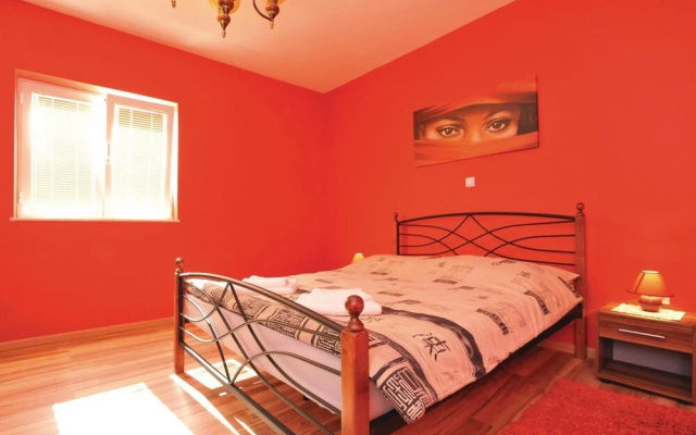 Amazing Home in Kastel Stari With Wifi and 6 Bedrooms