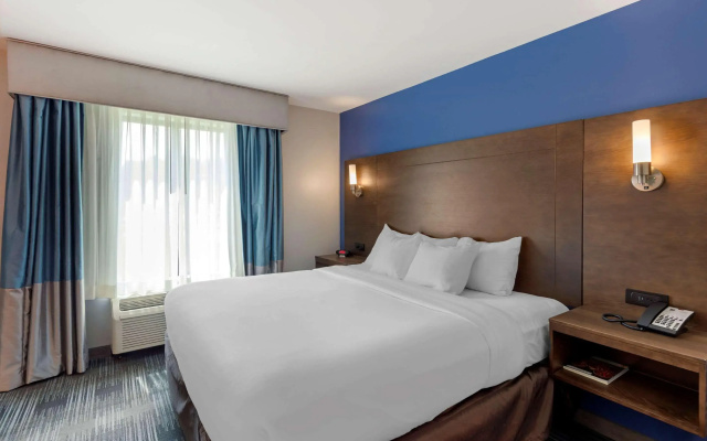 Comfort Inn & Suites East Ellijay