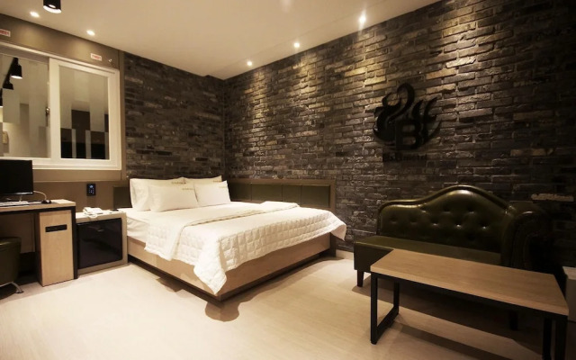 Yecheon B and B