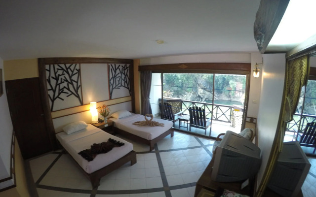 River Kwai Village Hotel