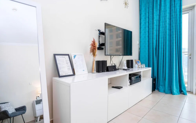 Tanin - Spacious Studio Close to Burj Khalifa & Dubai Mall