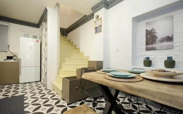 Stylish Triplex House Balat