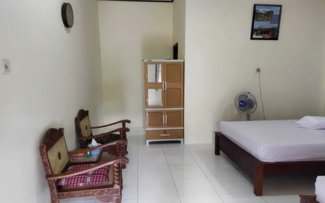 Borobudur Kampung Homestay - Sri Udaneni