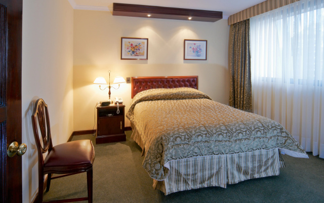 Ritz Apart Hotel