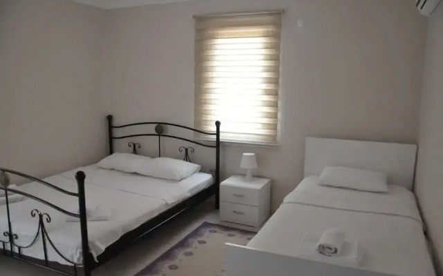 Beautiful 4-bed Villa Private Pools