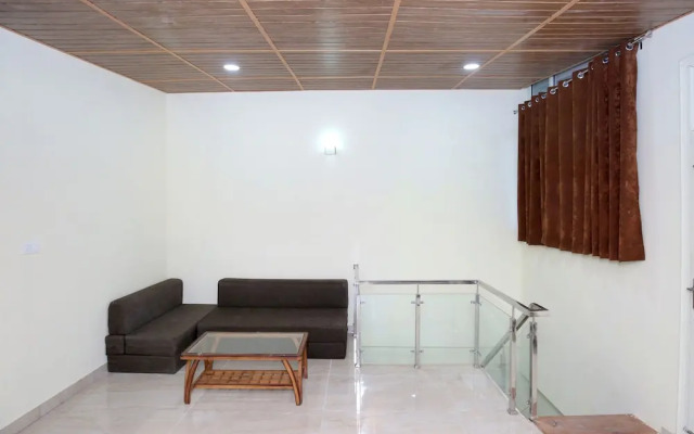 OYO 13768 Home 3BHK Penthouse Kasauli