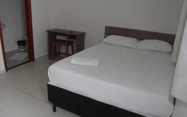 Leati's Hotel