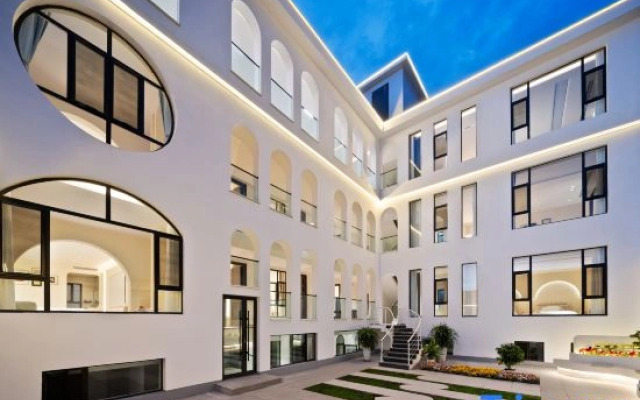 Nazhen Xiaolou · Excellencyyl · Courtyard Vacation Boutique Stay (Nalati Scenic Area)