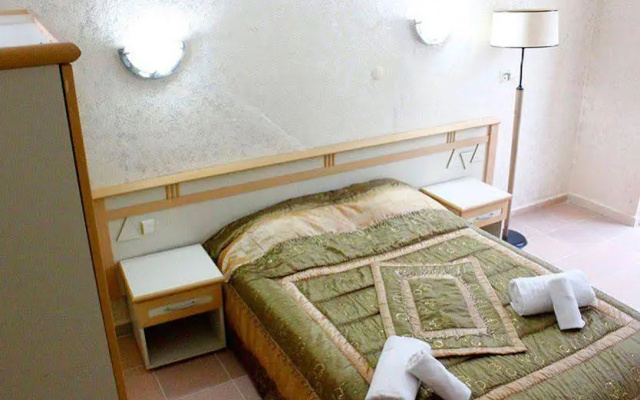 Green Stars Hotel
