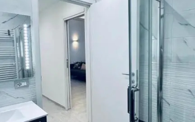 Riviera Apartments