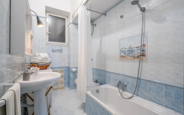 Al Mare Apartment