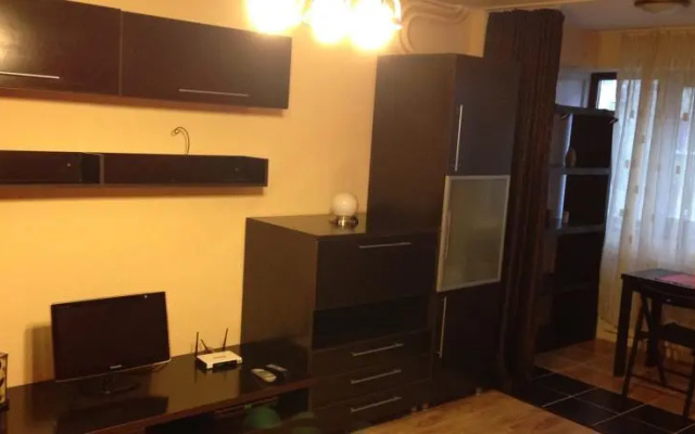 Alinas Residence