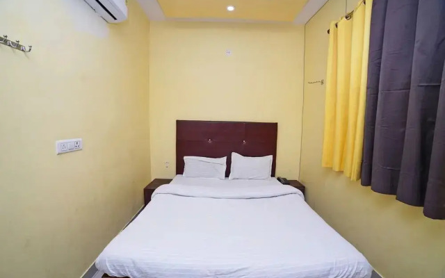 Hotel Rama Palace by OYO Rooms