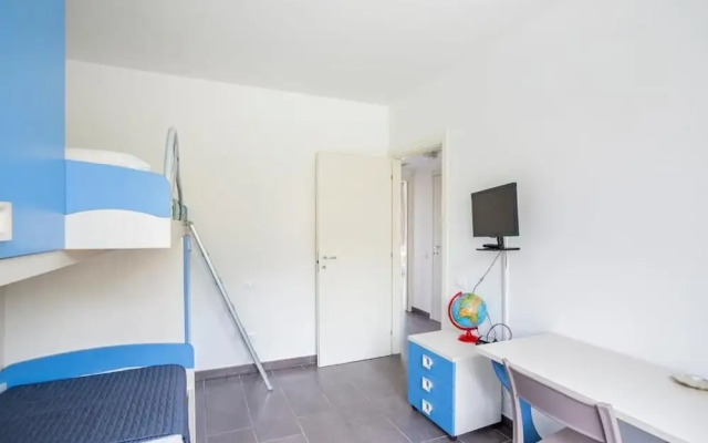 Charming 3-bedroom Apartment in Scenic Sperlonga, Italy