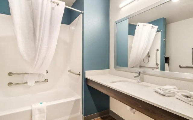 WoodSpring Suites Thornton-North Denver