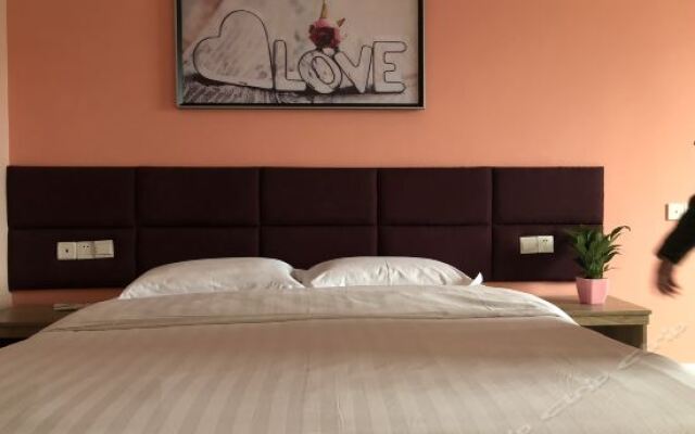 Shijizhou Business Hotel комната для гостей