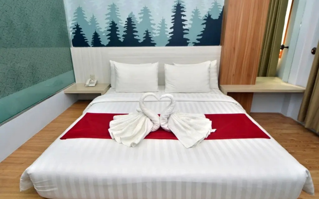 Hip Hope Hotel