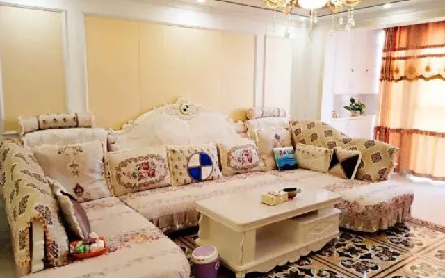 Yijiale Homestay (Fangchenggang North Station No.5 Middle School)