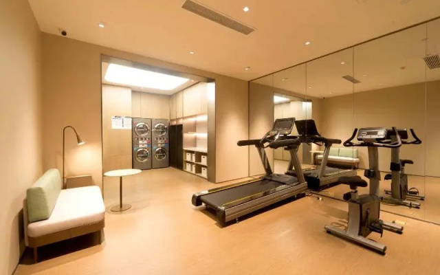 Ji Hotel Xinxiang Fat Donglai Life Plaza Hotel