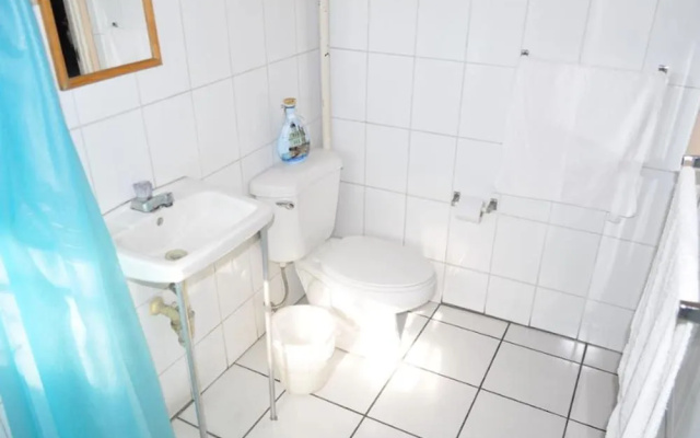 Hotel Estacion Gerona Bed & Breakfast