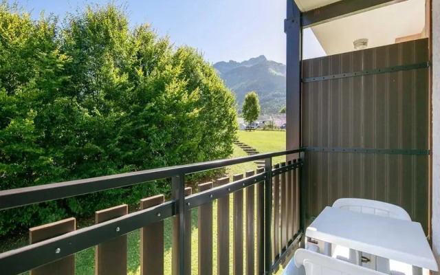 Mountain Apartment Near Village Centre
