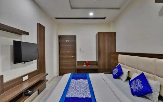 Hotel Amar Palace