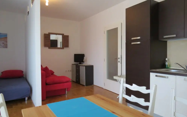 Apartment Mima
