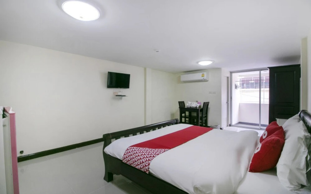 Sunee Place Hotel by OYO