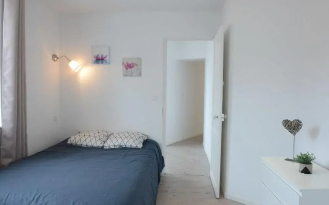 Appartement lumineux 3éme étage