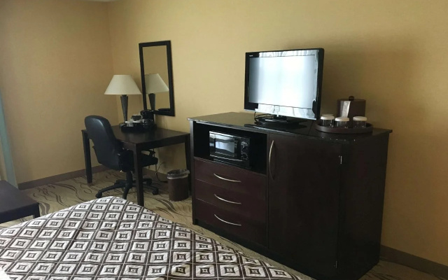 Crowne Plaza Hotel Philadelphia - Bucks County
