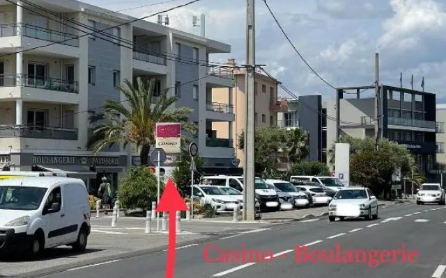 Coquet studio,Antibes proche du Port
