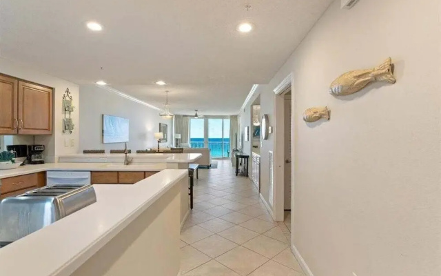 Sea Glass 2 Bedroom Condo