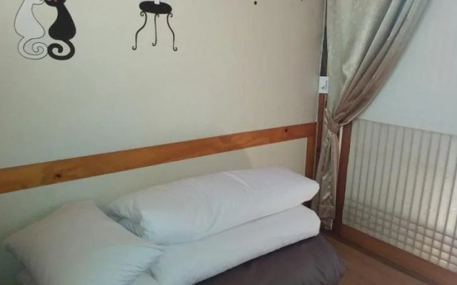 Charm Hanok Guest House