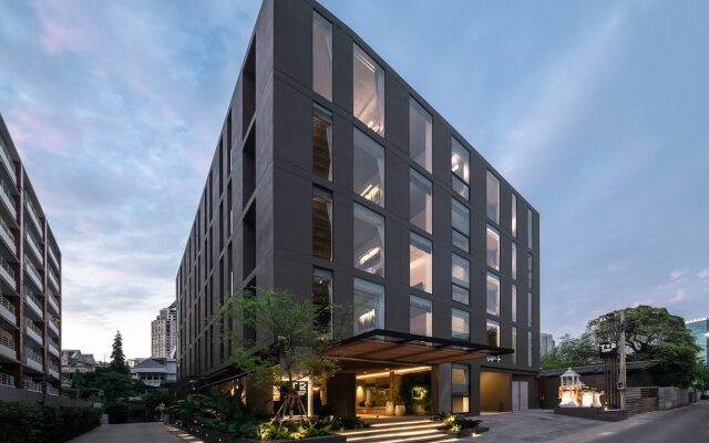 Отель T2 Sathorn Residence Бангкок вид на фасад