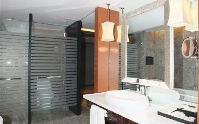 Dongfang Mingyuan Hotel