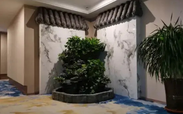 Korla Jianuo Imprint Hotel (Huijia Times Square)