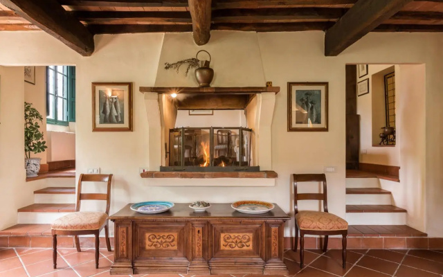 Villa il Ronco - Essence of Tuscany