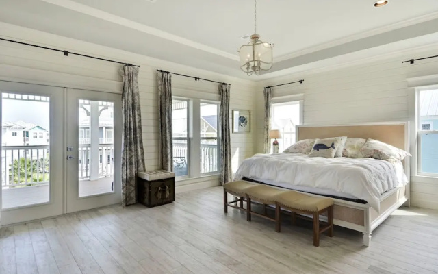 Beachside Haven by Ryson Vacation Rentals