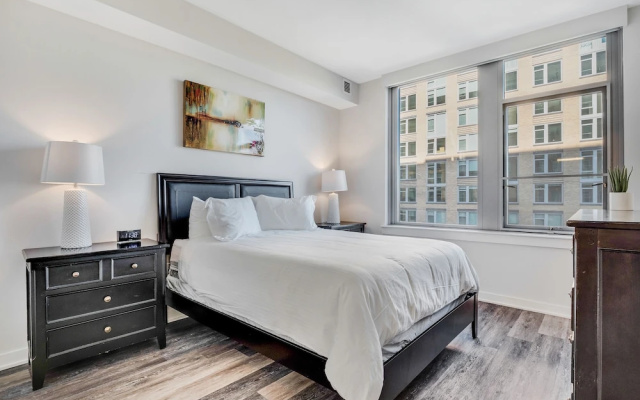 Global Luxury Suites Crystal City