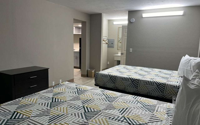 Howard Johnson West Memphis