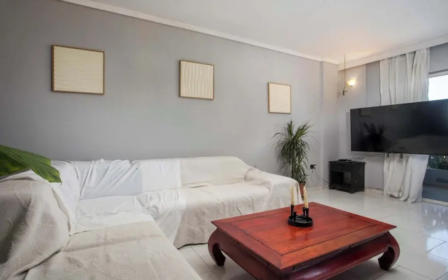 Villa Lilienne - Tranquil Escape With Private Garden Balcony