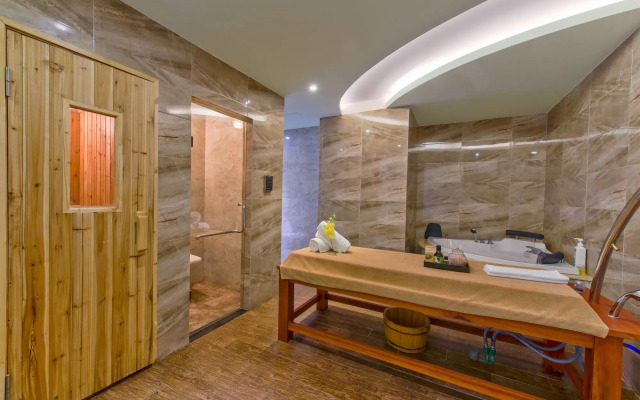 Muong Thanh Grand Ha Tinh Hotel