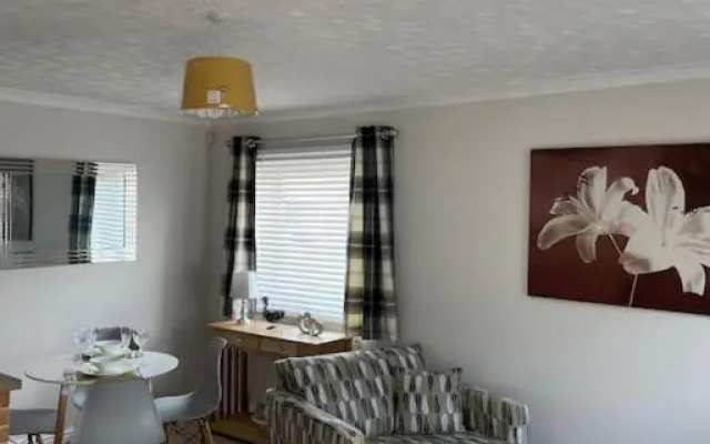 The Cwtch - a Self Contained One Bedroom Annex (Adults Only)