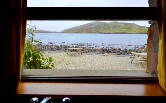 Cottage 108 - Cleggan