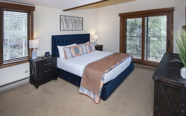 Timberfalls 1706 3 Bedroom Condo by RedAwning